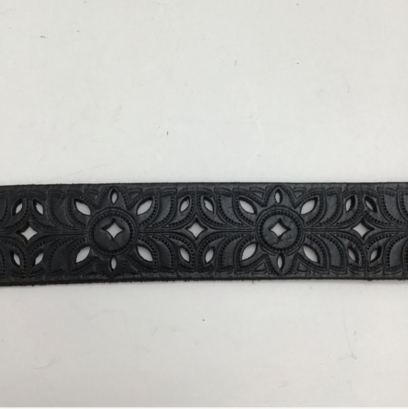 Fossil Black Flower Tooled Leather Belt - Picture 2 of 6